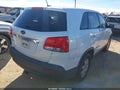 Photo 4 of 16 — 2011 Kia Sorento