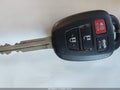 2019 Toyota Corolla — photo 11 of 18 | VIN 5YFBURHE0KP901203