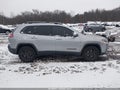 Photo 13 of 17 — 2019 Jeep Cherokee