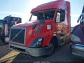 Photo 2 of 11 — 2017 Volvo VNL
