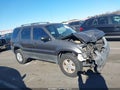 Photo 13 of 16 — 2005 Ford Escape