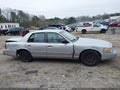 2001 Ford Crown Victoria — photo 13 of 16 | VIN 2FAFP73W31X121323