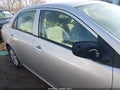 Photo 13 of 16 — 2010 Toyota Corolla
