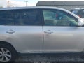 Photo 13 of 16 — 2011 Toyota Highlander