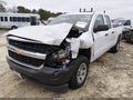 2018 Chevrolet Silverado 1500 — photo 2 of 16 | VIN 1GCRCNEH5JZ186691