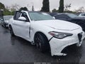 Photo 17 of 18 — 2017 Alfa Romeo Giulia