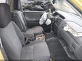 2003 Chevrolet Tracker — photo 8 of 17 | VIN 2CNBE18C736912372