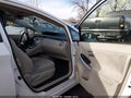 Photo 5 of 17 — 2012 Toyota Prius