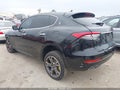 Photo 3 of 20 — 2023 Maserati Levante