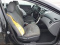 Photo 5 of 13 — 2013 Hyundai Elantra