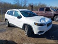Photo 1 of 11 — 2019 Jeep Cherokee
