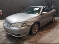 Photo 2 of 17 — 2013 Chrysler 200