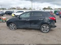 Photo 15 of 17 — 2015 Hyundai Tucson