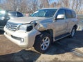 2010 Lexus GX 460 — photo 2 of 18 | VIN JTJJM7FXXA5013989