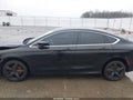 Photo 15 of 17 — 2016 Chrysler 200