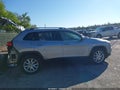 Photo 14 of 17 — 2015 Jeep Cherokee