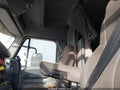 1998 Freightliner Conventional — photo 5 of 13 | VIN 1FUYSWEB9WL894123