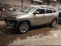 Photo 2 of 16 — 2019 Jeep Cherokee