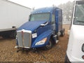 Photo 2 of 17 — 2026 Kenworth T680