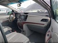 2011 Toyota Sienna — photo 5 of 16 | VIN 5TDDK3DC8BS017114