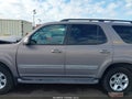 Photo 14 of 16 — 2002 Toyota Sequoia
