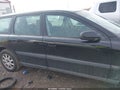 Photo 13 of 16 — 2003 Volvo V70