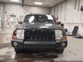 Photo 12 of 16 — 2006 Jeep Commander