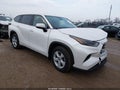 Photo 1 of 16 — 2023 Toyota Highlander