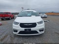 2022 Chrysler Pacifica — photo 12 of 18 | VIN 2C4RC1BG4NR140001