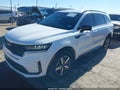 2022 Kia Sorento — photo 2 of 16 | VIN 5XYRL4LC6NG093409