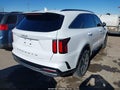2022 Kia Sorento — photo 4 of 16 | VIN 5XYRL4LC6NG093409