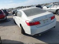 2015 Honda Accord — photo 3 of 16 | VIN 1HGCR2F88FA083032