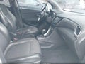 Photo 5 of 15 — 2017 Chevrolet Trax