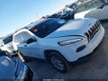 Photo 13 of 16 — 2016 Jeep Cherokee