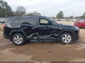 Photo 13 of 16 — 2019 Toyota RAV4 Hybrid