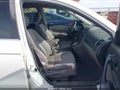 Photo 5 of 17 — 2009 Honda CR-V