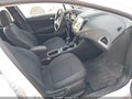 Photo 5 of 21 — 2017 Chevrolet Cruze