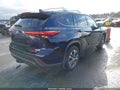 2022 Toyota Highlander — photo 4 of 17 | VIN 5TDHZRBH1NS174048