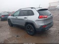 Photo 3 of 16 — 2017 Jeep Cherokee