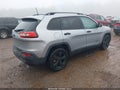 Photo 4 of 16 — 2017 Jeep Cherokee