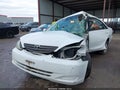 2002 Toyota Camry — photo 2 of 16 | VIN JTDBE32K220016312