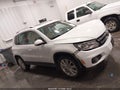 2016 Volkswagen Tiguan — photo 14 of 18 | VIN WVGBV7AX4GW506626