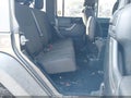 2017 Jeep Wrangler Unlimited — photo 8 of 16 | VIN 1C4BJWDG5HL717696