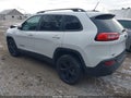 Photo 3 of 16 — 2018 Jeep Cherokee