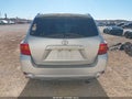 Photo 17 of 20 — 2010 Toyota Highlander