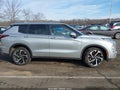 Photo 13 of 16 — 2025 Mitsubishi Outlander