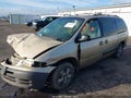 Photo 2 of 12 — 2000 Chrysler Grand Voyager