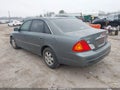 Photo 3 of 11 — 2002 Toyota Avalon
