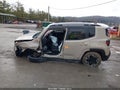 Photo 14 of 16 — 2015 Jeep Renegade