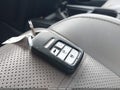 2017 Honda CR-V — photo 11 of 17 | VIN 2HKRW2H8XHH668026